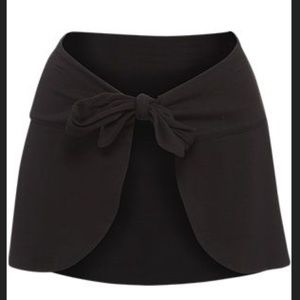 SPANX wrap and go black wrap front cover skirt